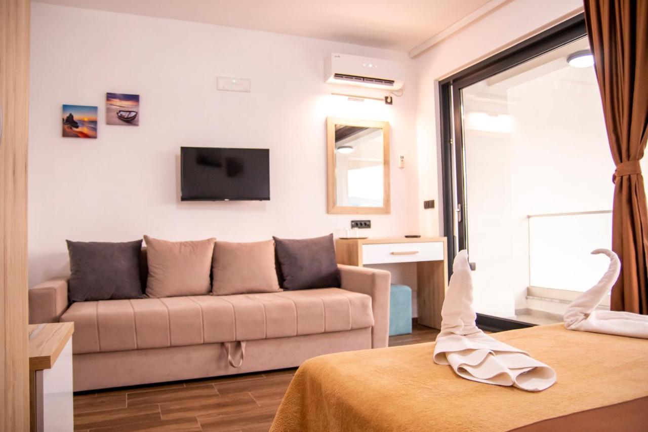 Hotel Lajka Luxury Ulcinj Luaran gambar