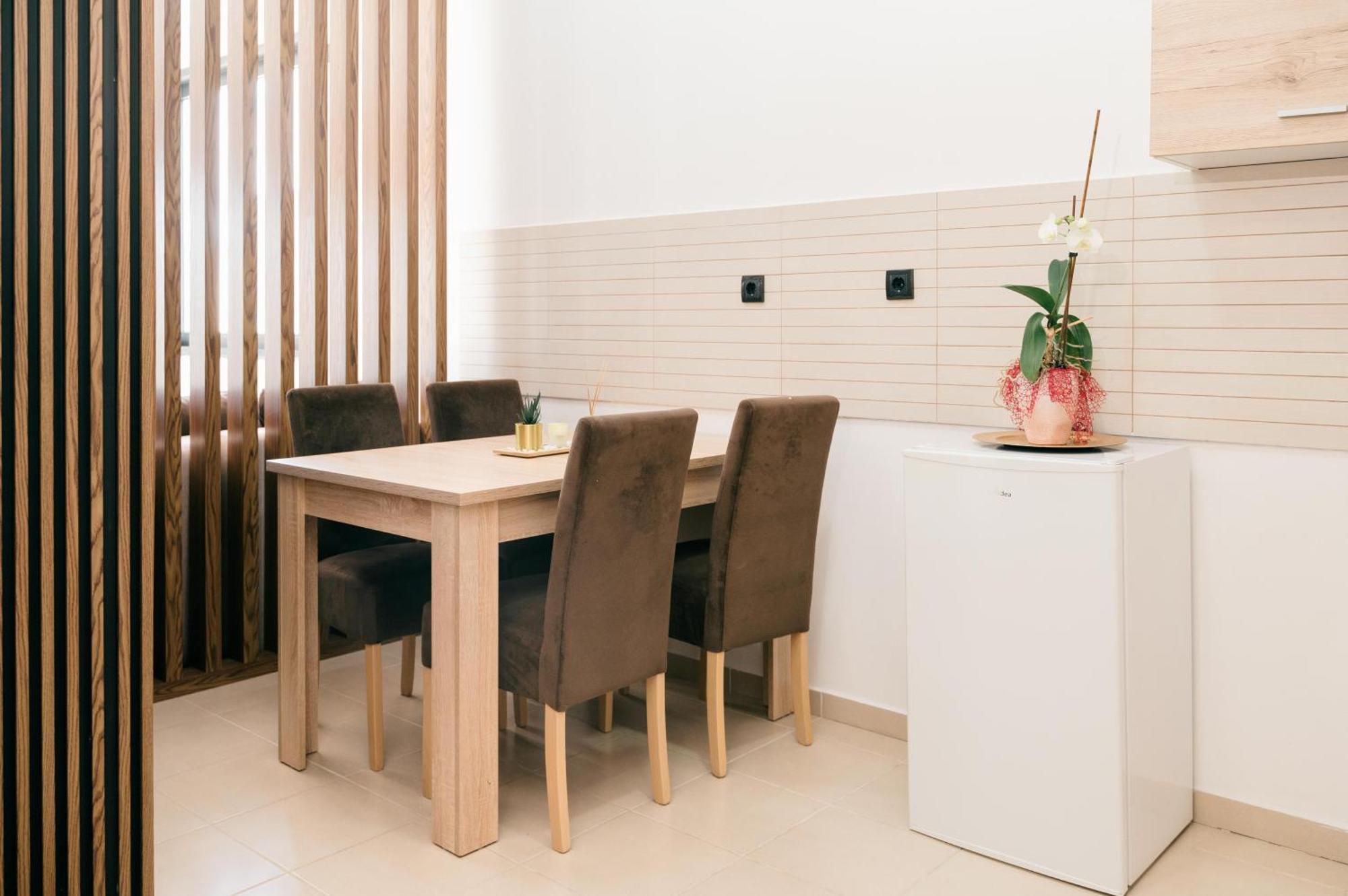 Hotel Lajka Luxury Ulcinj Luaran gambar