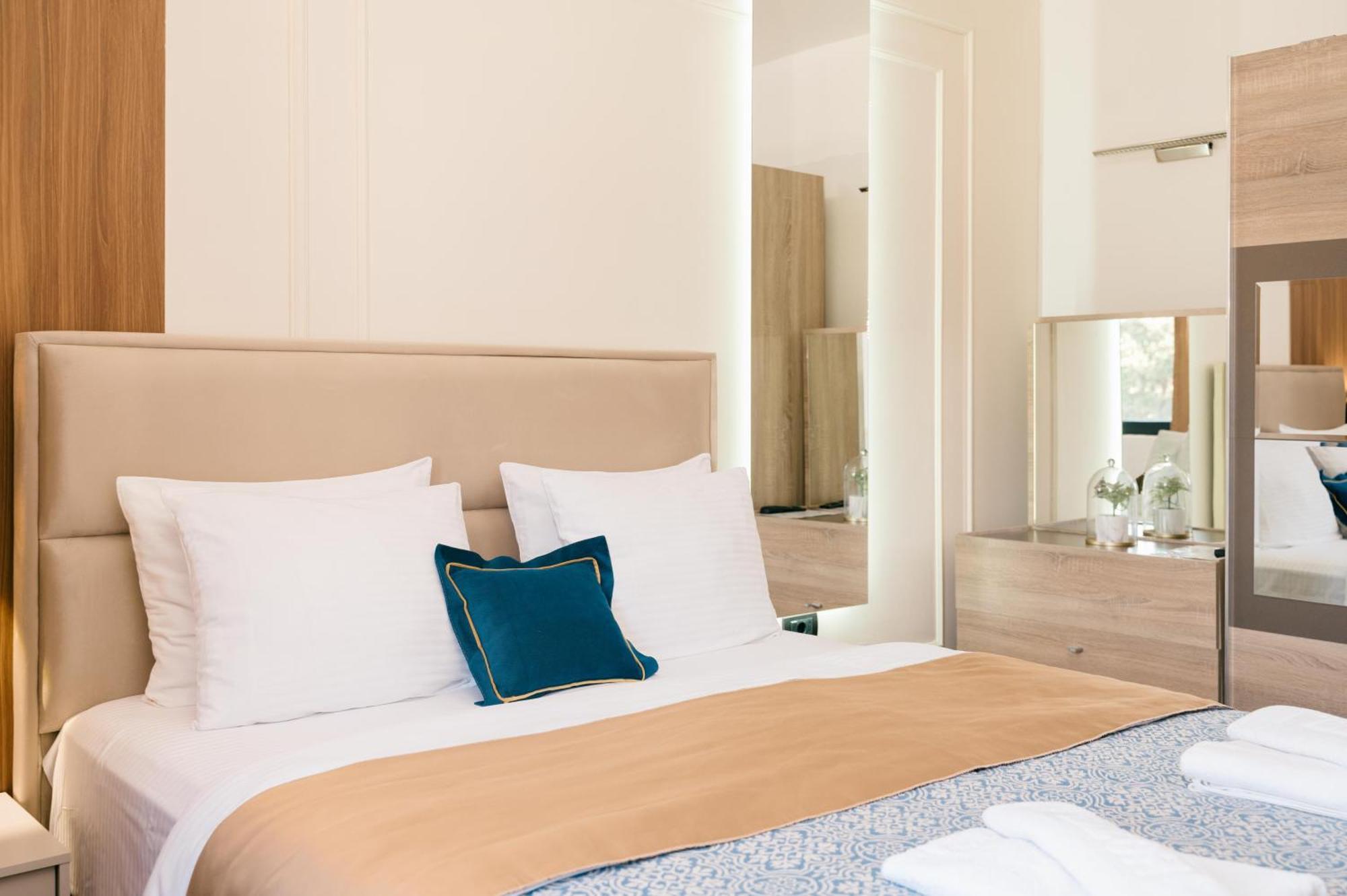 Hotel Lajka Luxury Ulcinj Luaran gambar